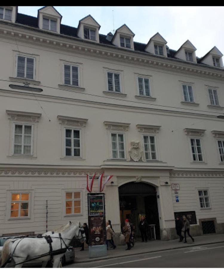 Palais Palffy Apartment Wien Ngoại thất bức ảnh